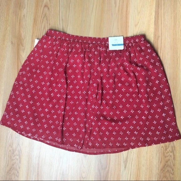Old Navy Red Printed Mini Skirt Size M NWT - Picture 3 of 7